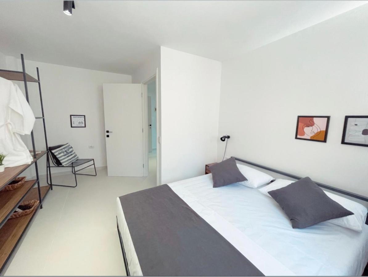Vela Apartaments 4 Sarandë Exteriör bild