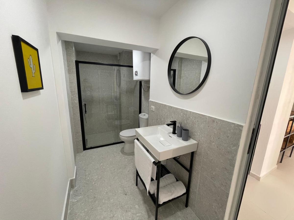 Vela Apartaments 4 Sarandë Exteriör bild