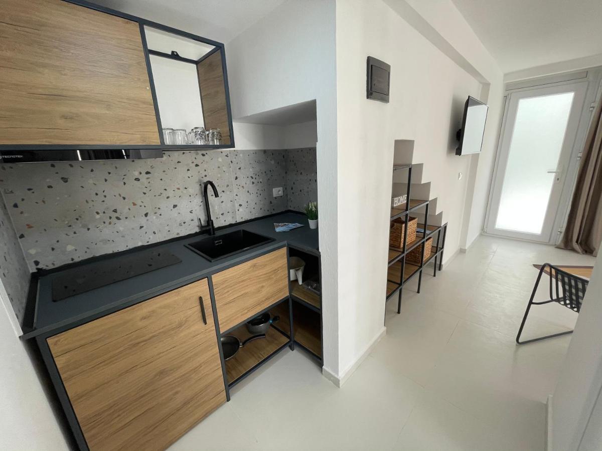 Vela Apartaments 4 Sarandë Exteriör bild